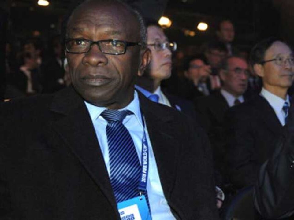 Warner diz-se "inocente de todas as acusações" no âmbito do caso FIFA 