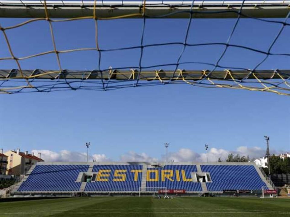 Donos do Estoril no centro do escândalo na FIFA