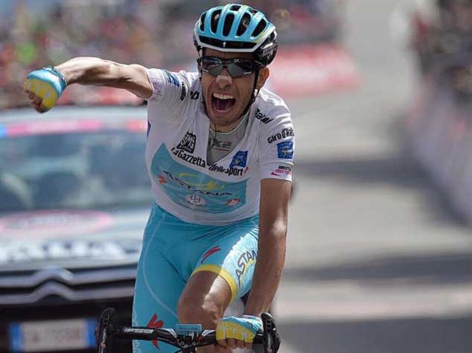 Fábio Aru vence 20.ª etapa, Contador mantém liderança