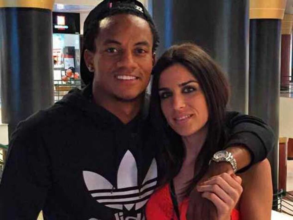 André Carrillo com saudades da namorada