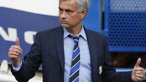 Segue-se a renovação de Mourinho