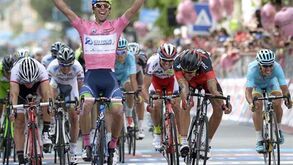 Michael Matthews vence 3.ª etapa