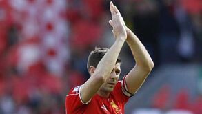 Gerrard despede-se de Anfield com uma derrota