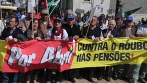 FMI: reformas podem voltar a ser congeladas