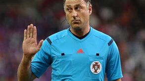 Despedida emotiva de Olegário Benquerença no Dragão