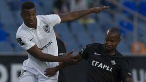 Académica-V. Guimarães, 2-4: Futebol de ataque foi prenda no adeus