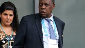 Confederação Africana mantém apoio a Blatter nas eleições da FIFA