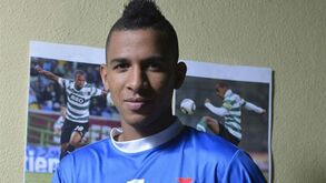 Hugo Eduardo no Leões de Porto Salvo