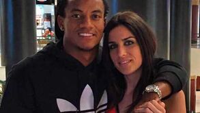 André Carrillo com saudades da namorada