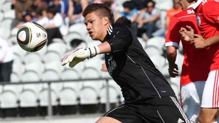Ederson é um guarda-redes goleador
