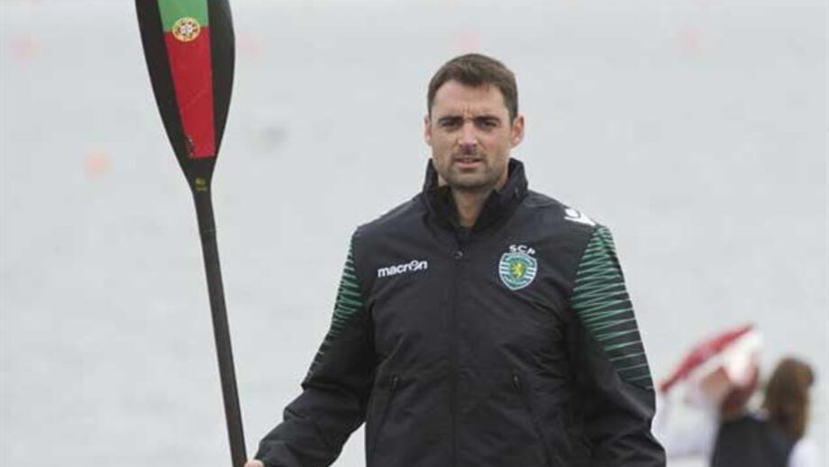 Gonçalo Álvaro não estará hoje no banco do Sporting
