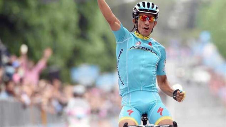 Paolo Tiralongo vence nona etapa