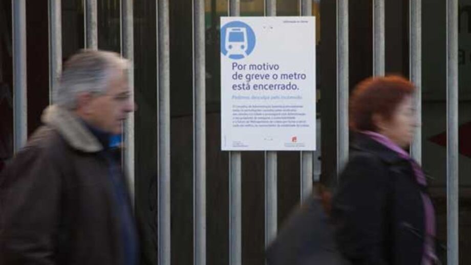 Metro de Lisboa de portas fechadas até meio da manhã