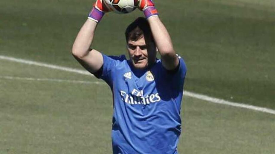 Casillas já sabe que vai continuar no clube