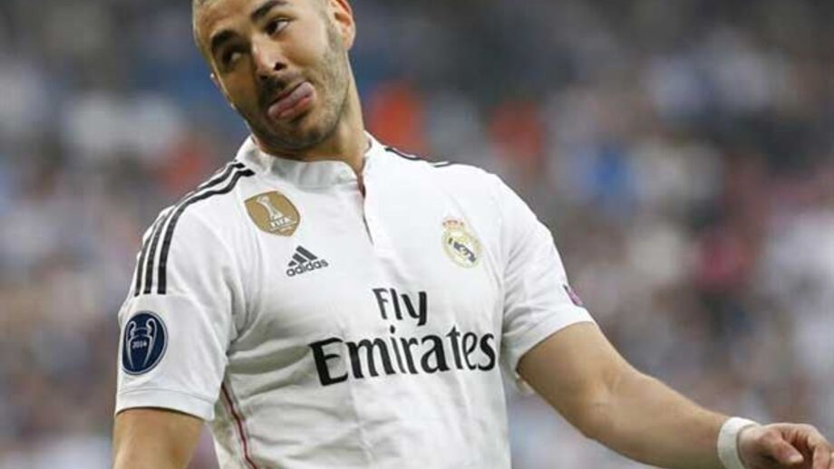 Benzema apanhado sem carta pela terceira vez