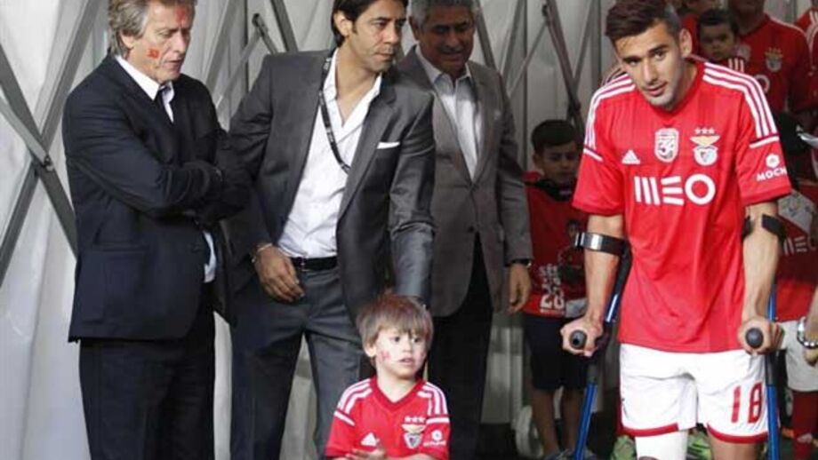 Salvio: «Não quero pensar na lesão»
