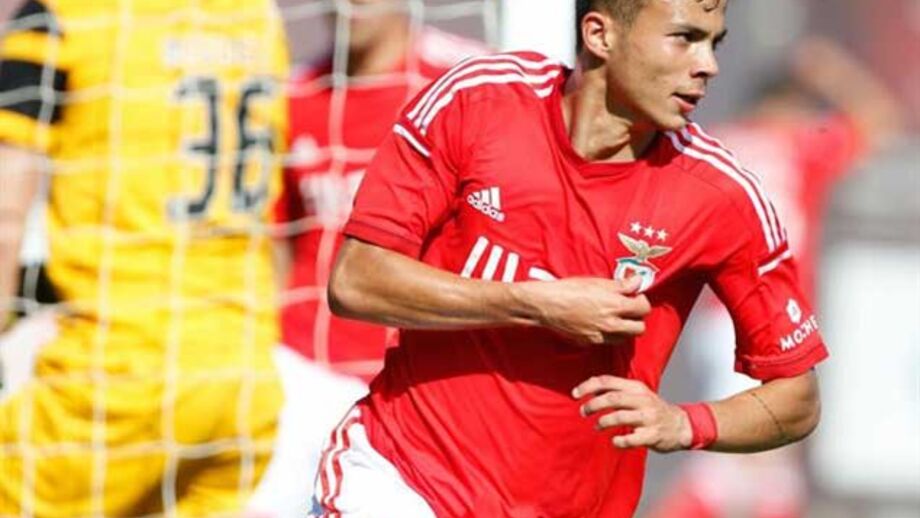 Benfica B-Vit. Guimarães B, 2-1: Águias resolvem na segunda parte
