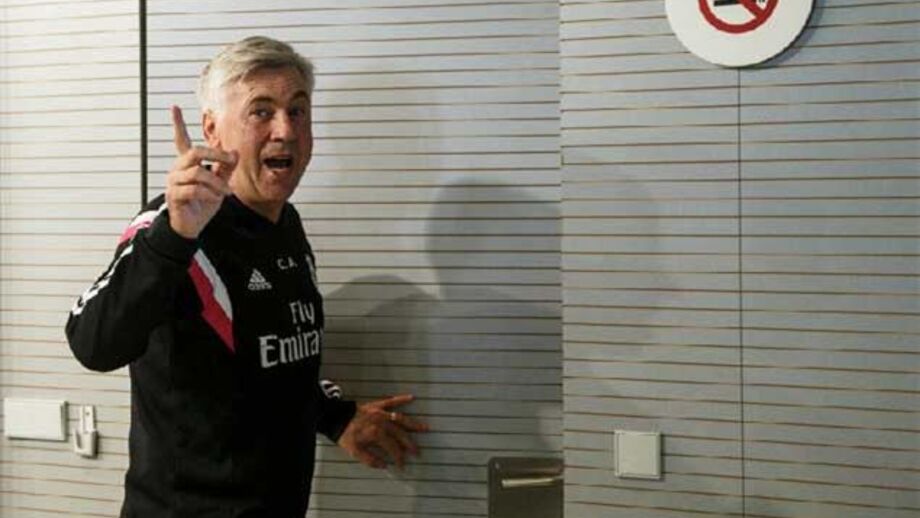 Adeptos pedem continuidade de Ancelotti