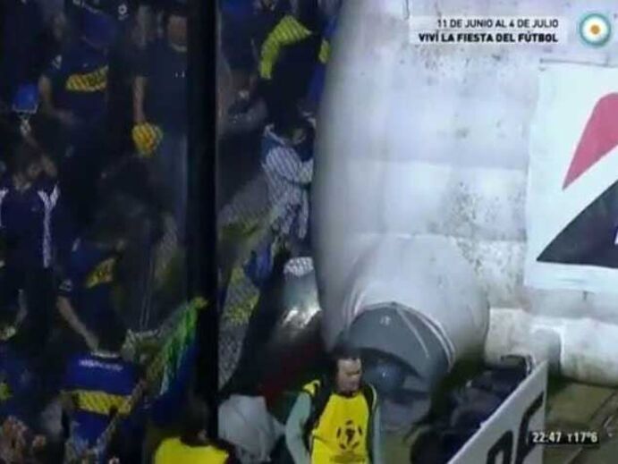 Jogadores do River Plate atacados por adeptos rivais