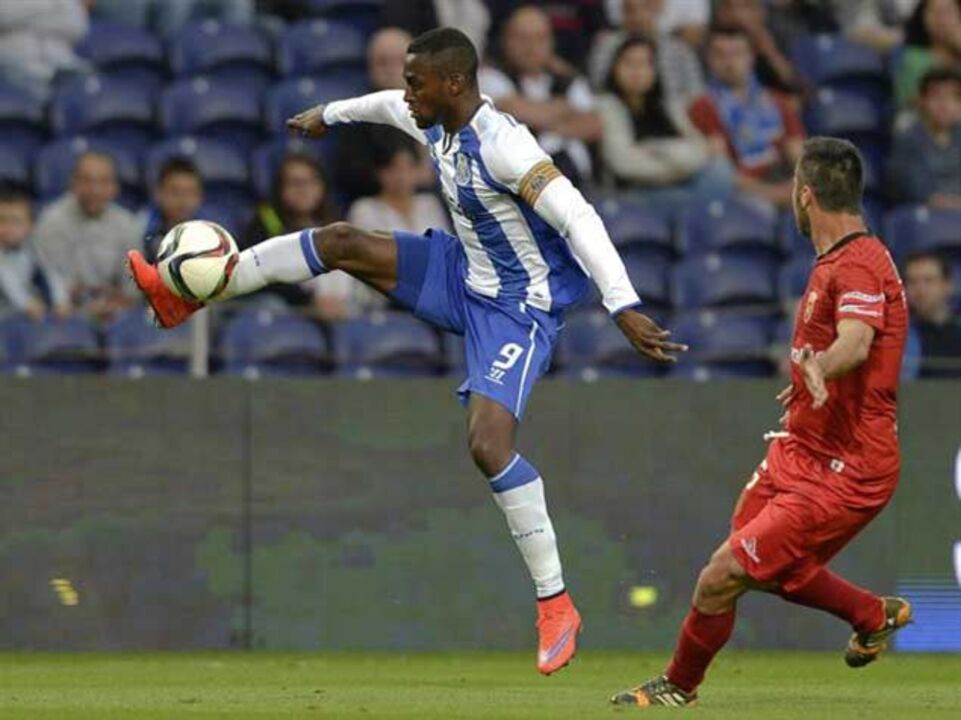 Jackson prepara lugar nas cinco maiores vendas