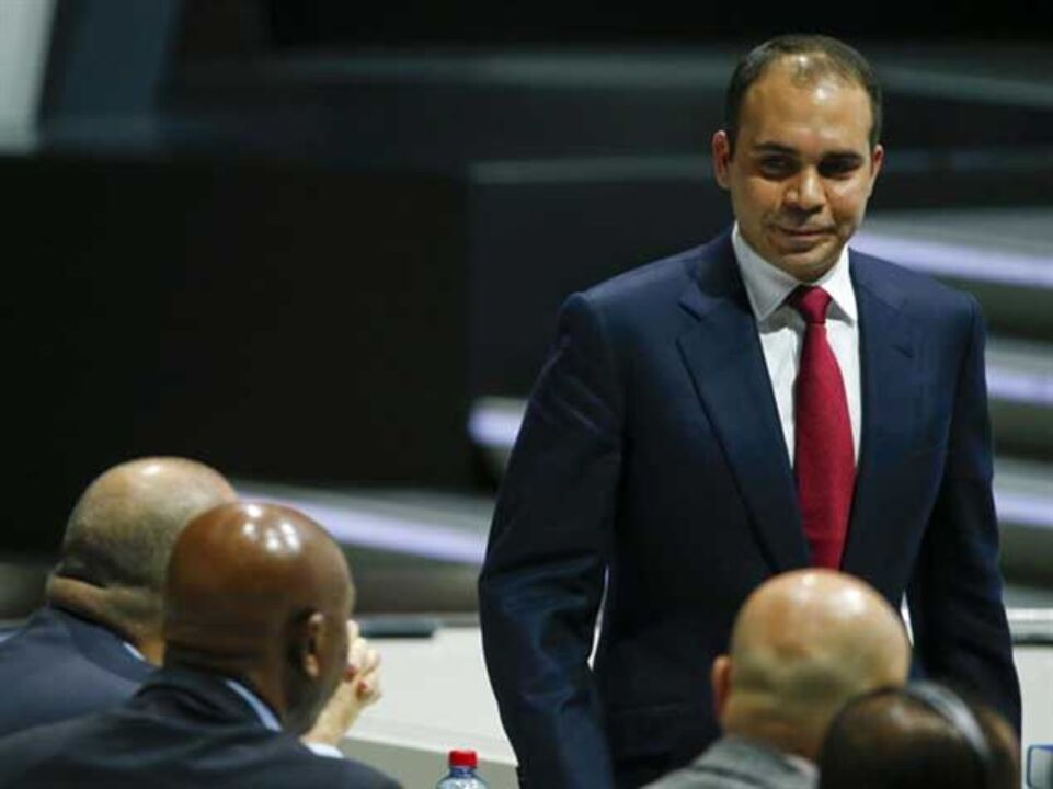 Ali bin Hussein vai candidatar-se à presidência da FIFA