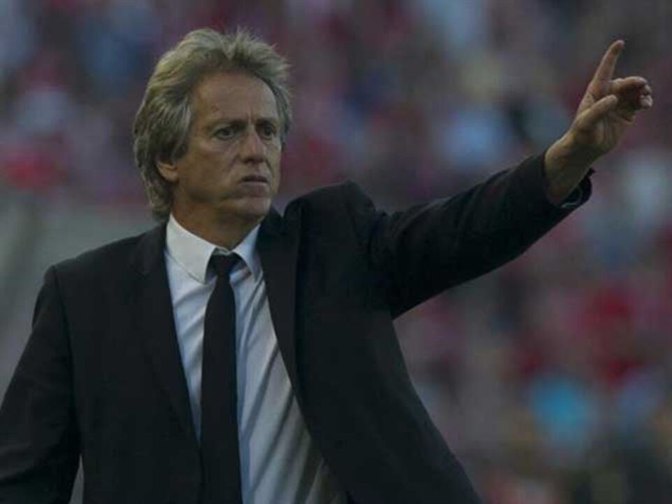 Exigência máxima: só o título interessa