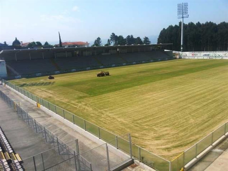 Estádio Comendador Joaquim de Almeida Freitas alvo de obras