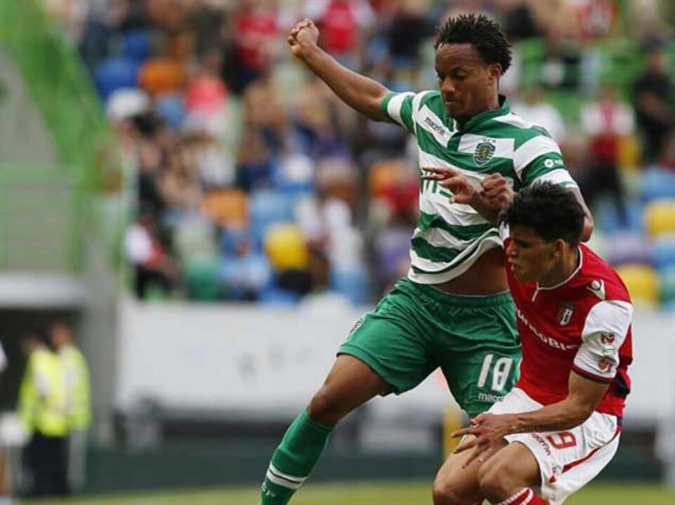 Carrillo sem percentagem para Pini Zahavi