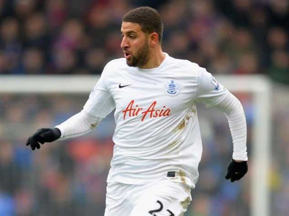 Taarabt a caminho da Luz