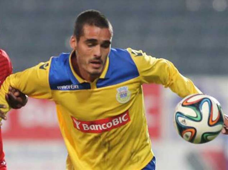 Quinteto abandona em fim de contrato