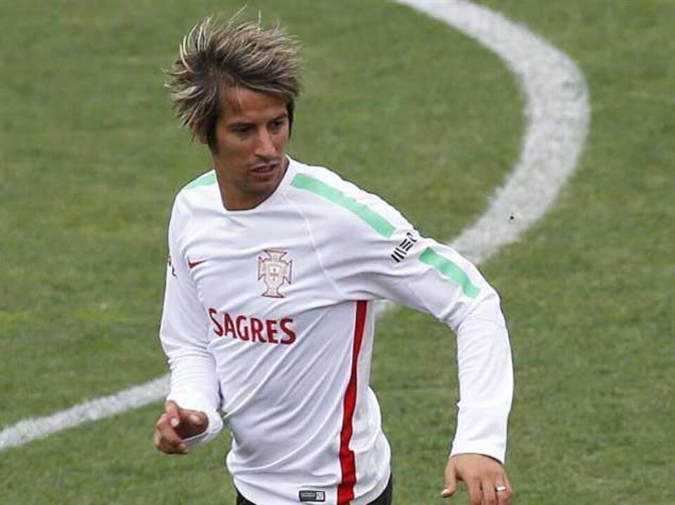 Fábio Coentrão colocado na rota das águias