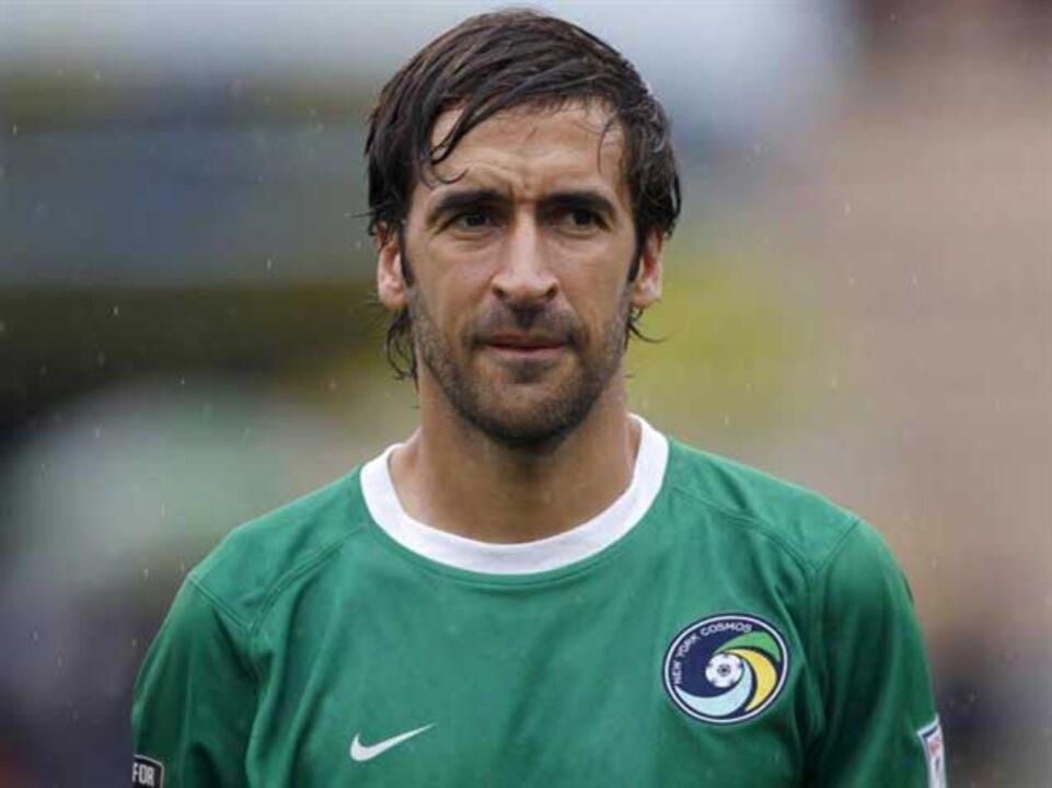 Raúl: «Ronaldo marca 50 golos quando a mim me custava chegar aos 20»