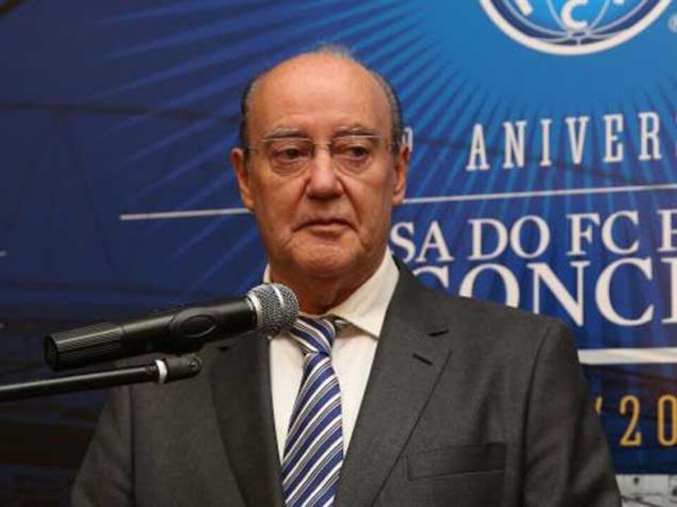 Pinto da Costa e Benfica inquiridos esta quarta-feira