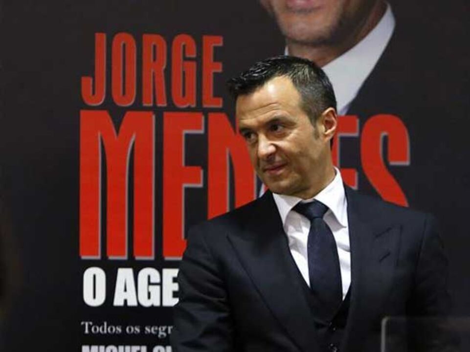 Jorge Mendes na China para vender metade da Gestifute