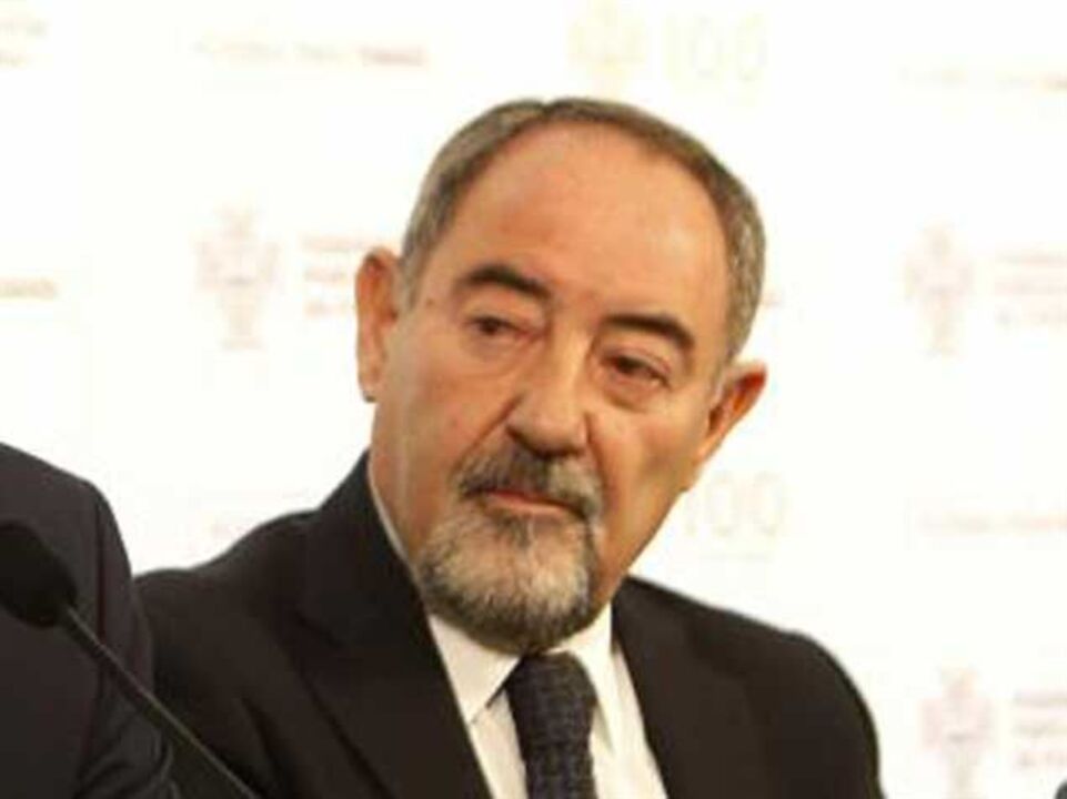 AF Madeira "incrédula" com despromoção de Marco Ferreira