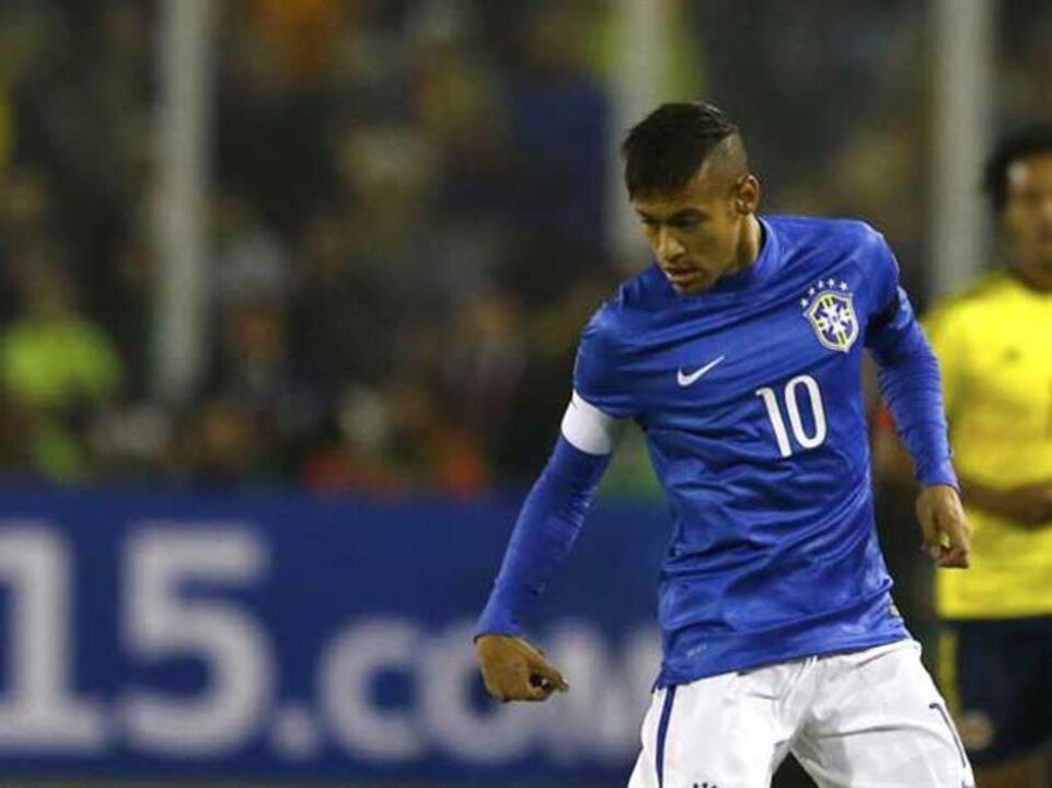 Neymar: «O que é que posso fazer? Contra mim é sempre assim