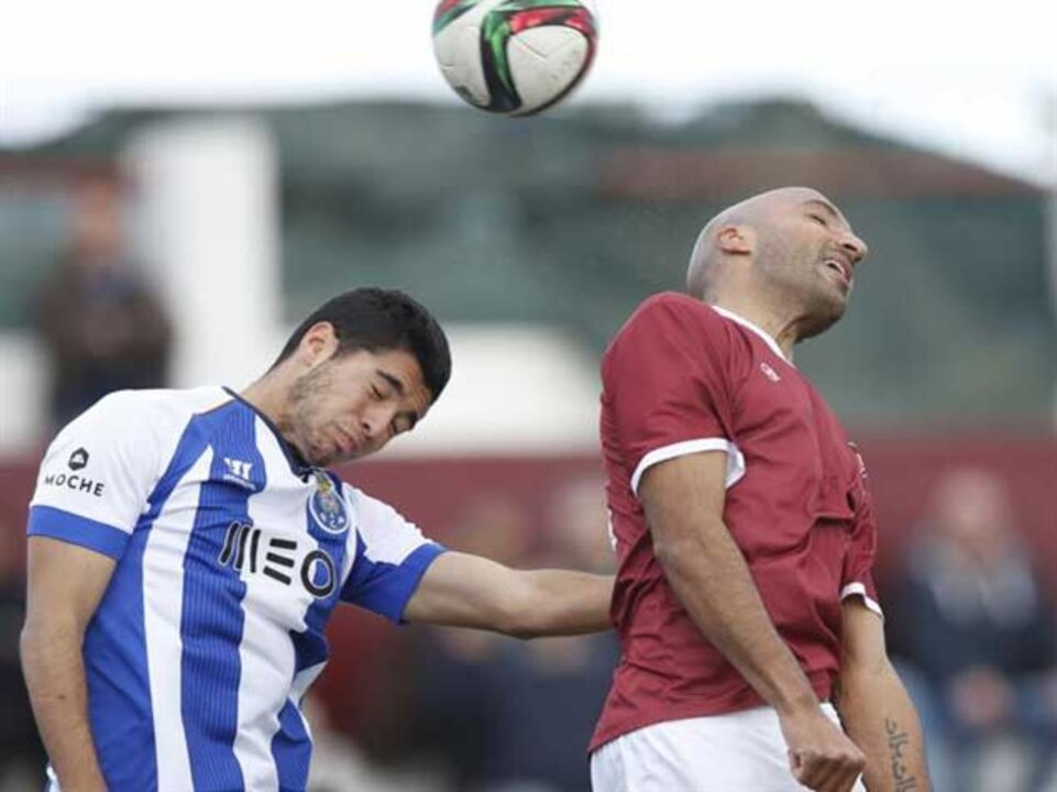 Cinco equipas descem em 2015/16