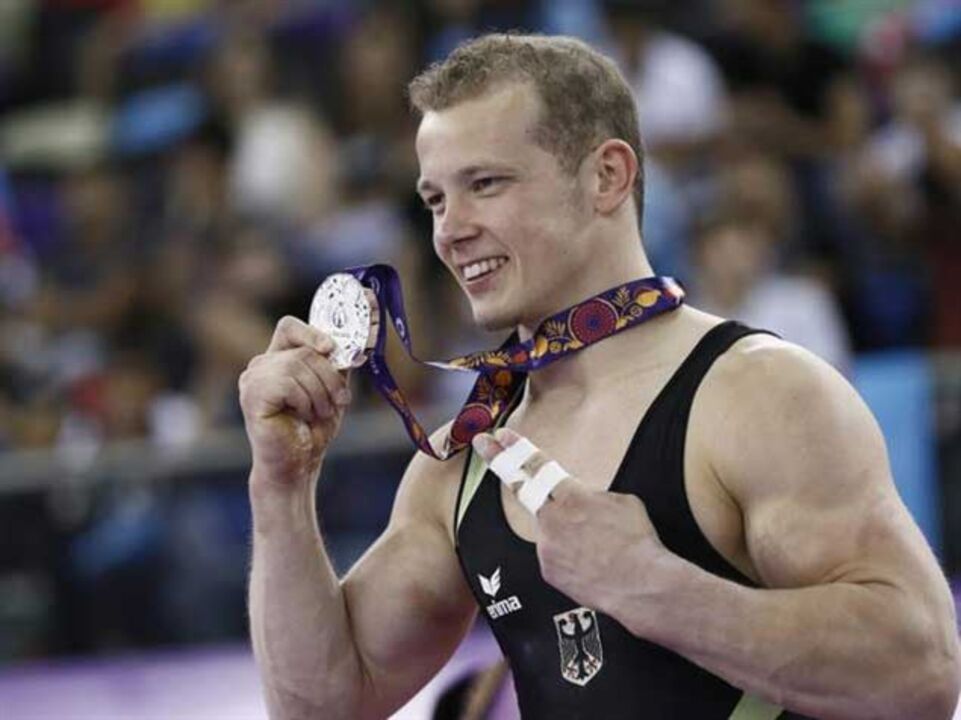 Ouro de Fabian Hambuechen leva Alemanha ao pódio das medalhas