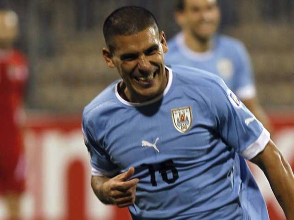 Passagem do Uruguai adia decisão de Maxi