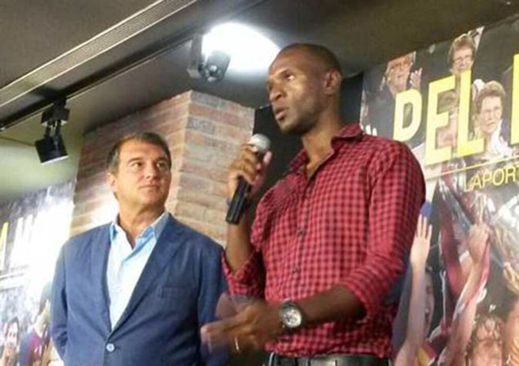Abidal será secretário-técnico do Barcelona se Laporta ganhar eleições