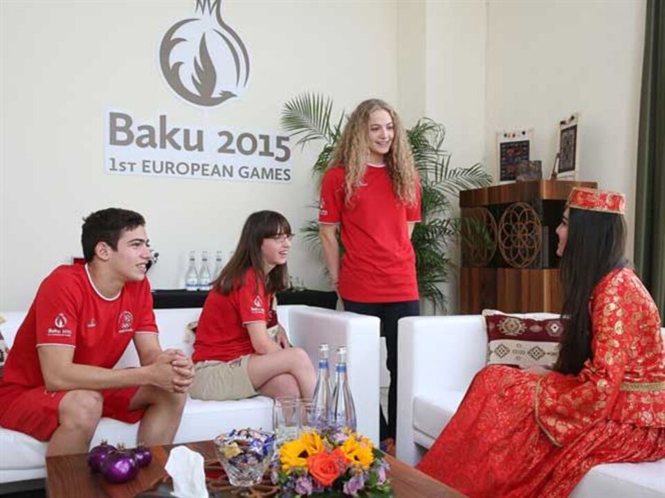2000: odisseia em Baku