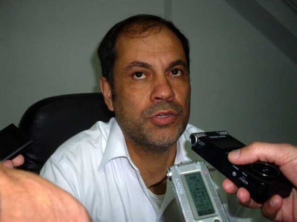 Passivo de meio milhão de euros leva SC Vianense a entregar gestão do futebol