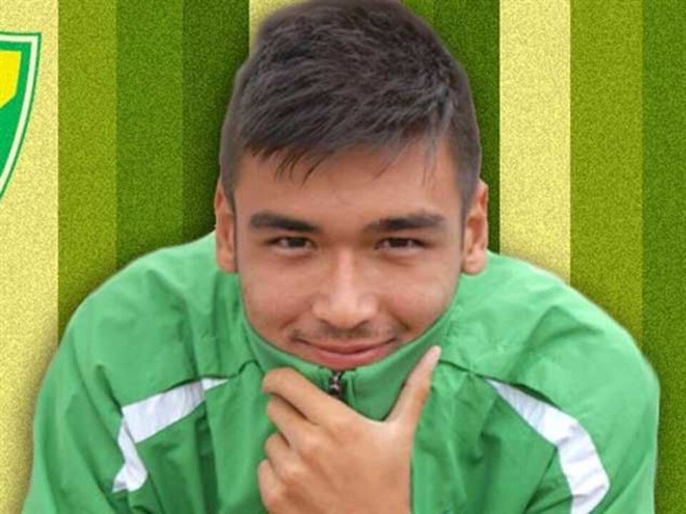 Pengfei Han e Luís Carlos renovam contrato