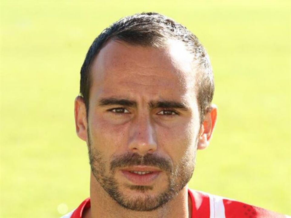 Cadinha renova com leixonenses