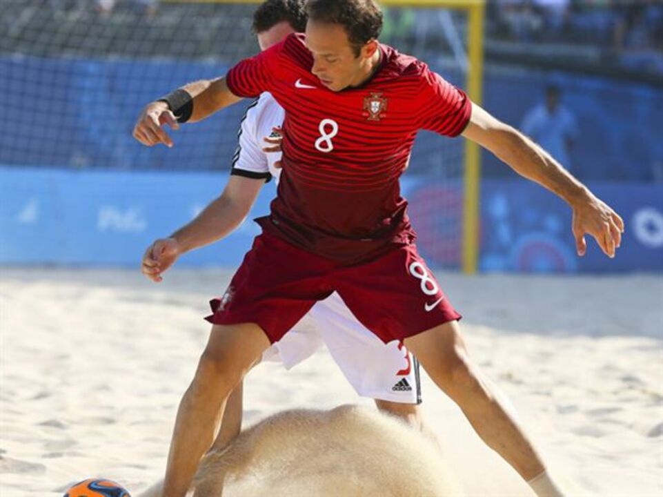 Futebol de praia: Portugal perde com Rússia e falha final