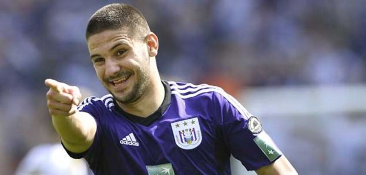 A muitos milhões de Mitrovic