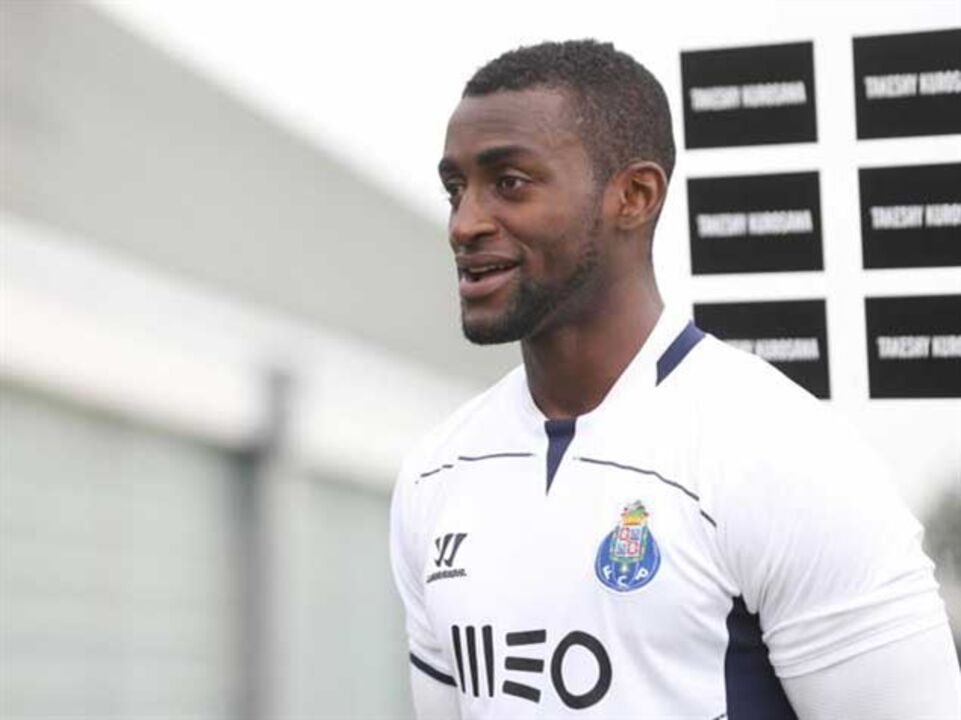 Dragões confirmam venda de Jackson Martínez por 35 milhões