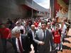 Adeptos com Rui Vitória