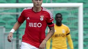 Lindelöf certo no plantel 