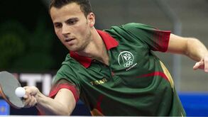 Ténis de Mesa: Tiago Apolónia eliminado nos quartos-de-final